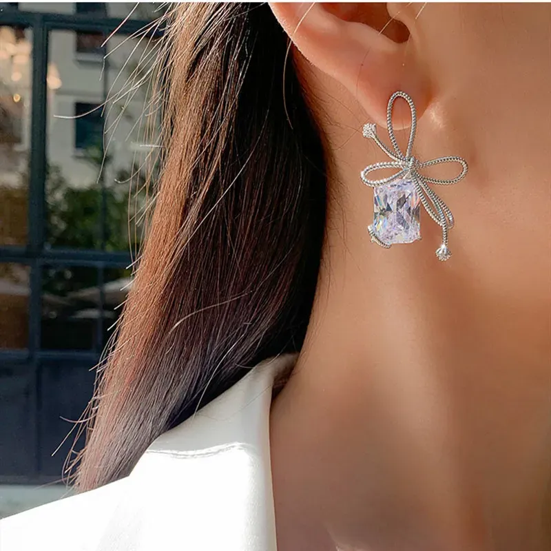 Fashion Knot Designer Stud Earrings for Women Sweet Bowknot Shining Crystal Diamond Earring Ear Rings Party Wedding Jewelry Accessories DHL