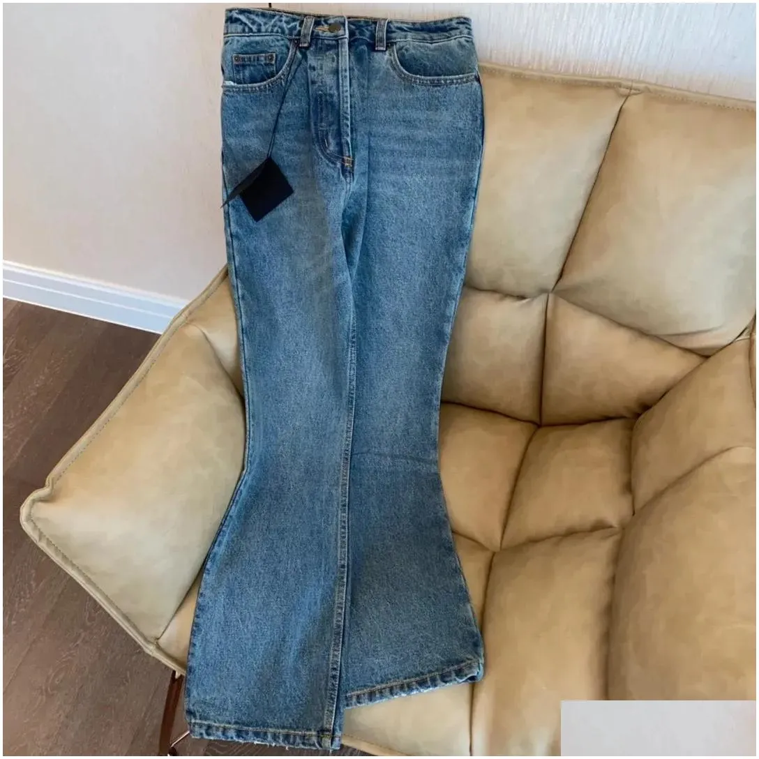 Luxury Women`s Jeans Brand 2022 Fashion Women Blue High Waist Street wear Wide Leg Jean Female Trouser Straight Denim Pants 01