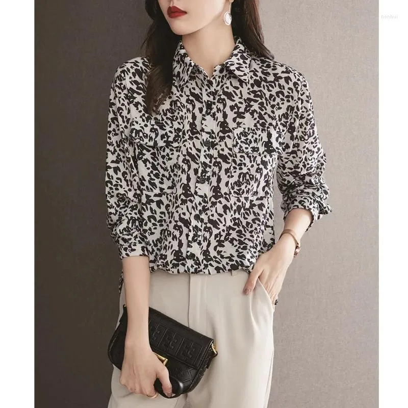 Women`s Blouses 2023 Spring Autumn Fashion Leopard Print Chic Street Button Up Shirts Casual Simple Long Sleeve Loose Tops For Women