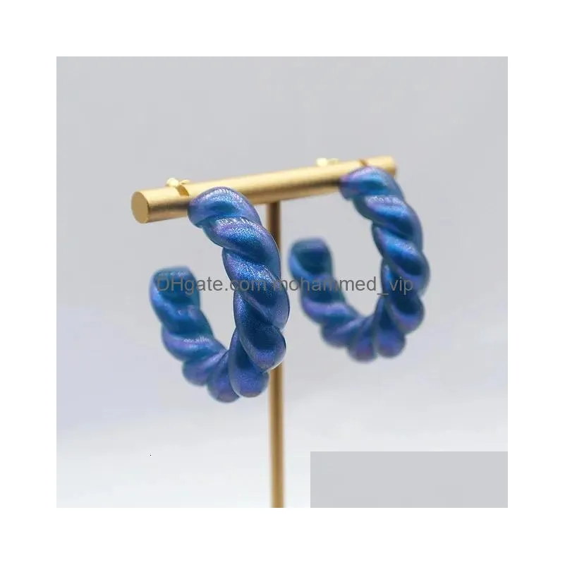 stud ujbox wholesale bulk multicolor rainbow clear acrylic twist earrings hoop for women 231127