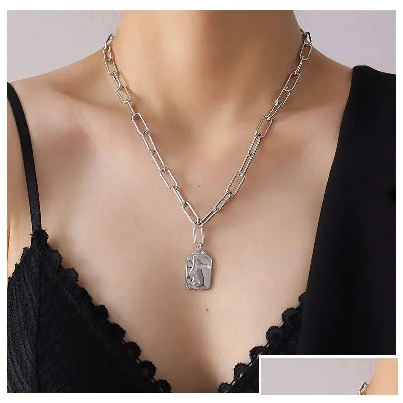 Pendant Necklaces Joolim Jewelry PVD Wholesale Tarnish Free Three Layers Freshwater Pearl Face Stainless Steel Necklace For Women