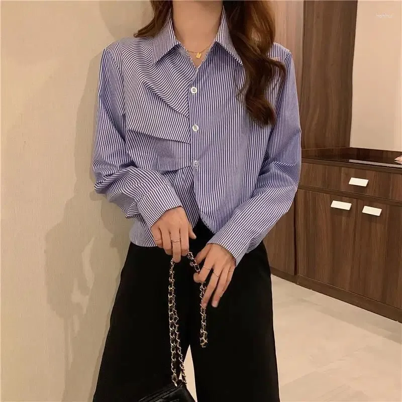 Women`s Blouses Long Sleeve Turn-down Collar Buttons Patchwork Pleated Striped Office Lady Simplicity Women Clothing Spring Summer