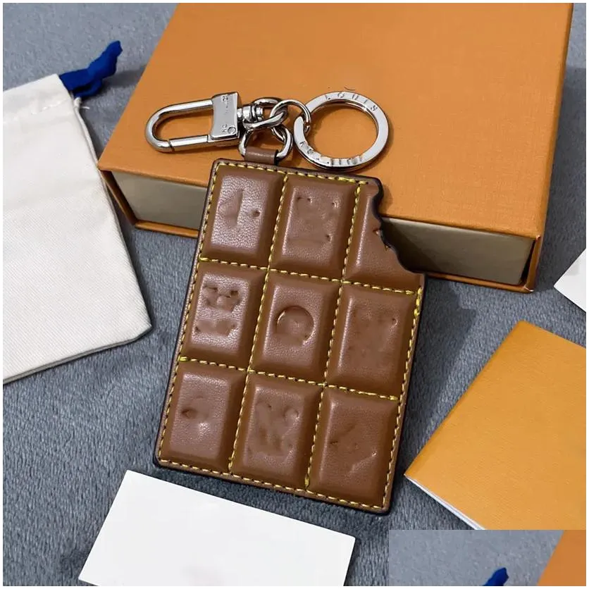 7x9cm designer chocolate model keychain key chains & ring holder brand designers keychains for porte clef gift men women car bag pendant accessories no