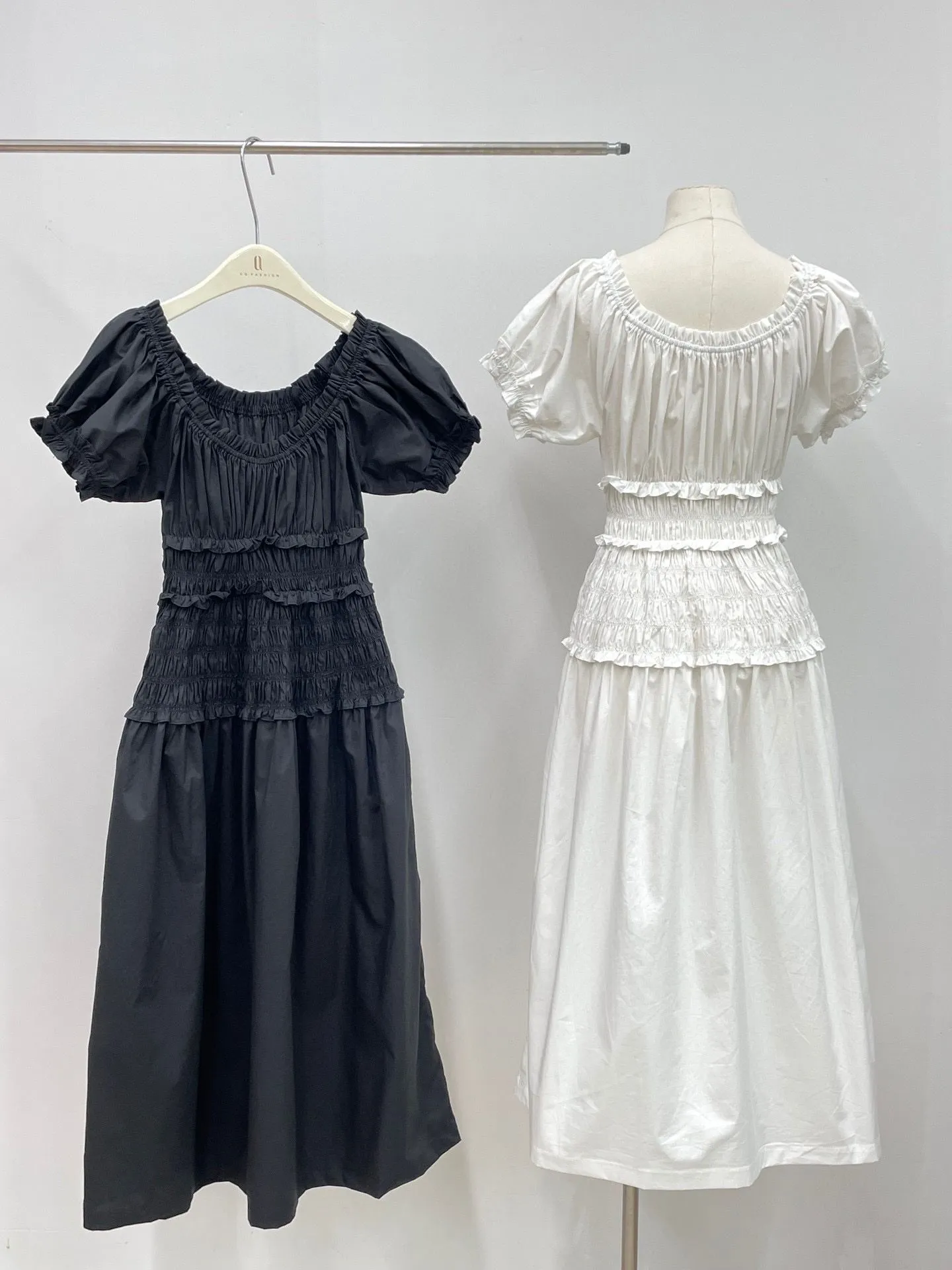women`s dress fashion brand cotton black and white short sleeve gathered waist midi dress