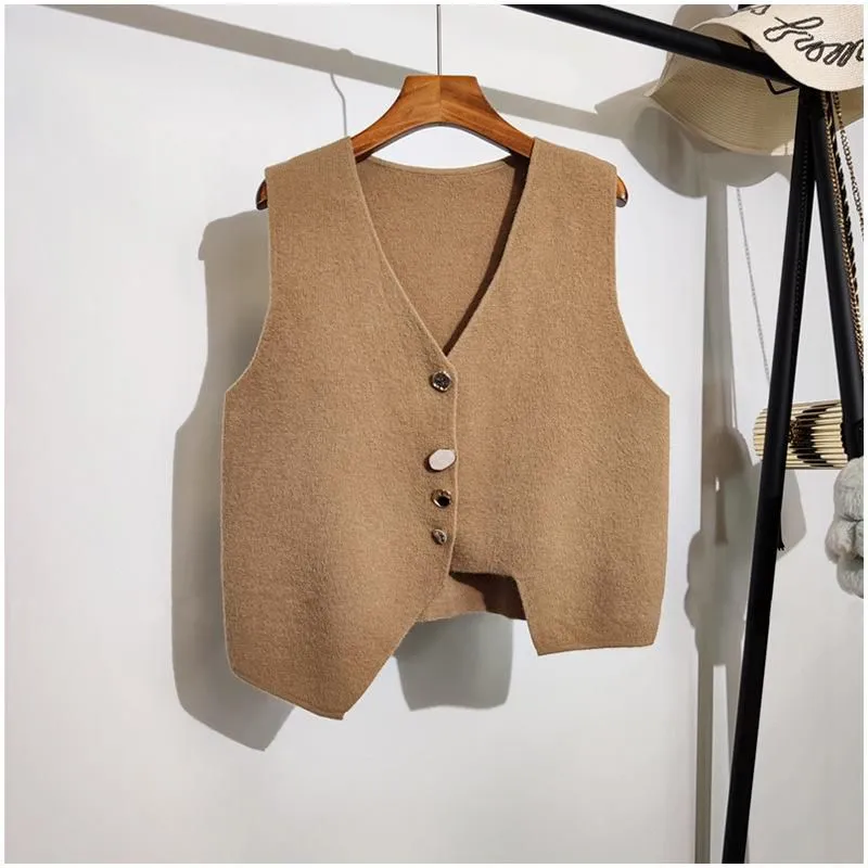 Women`s Vests Female Irregular Knitted Casual Women`s Waistcoat 2023 Spring Autumn Fashion Sleeveless V-Neck Short Women Vest F595