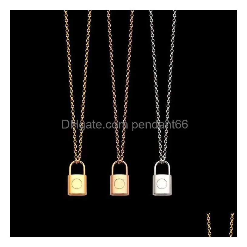 classic brand v necklace for women fashion couple charm pendant necklace gift high quality titanium steel 18k gold designer necklace luxury