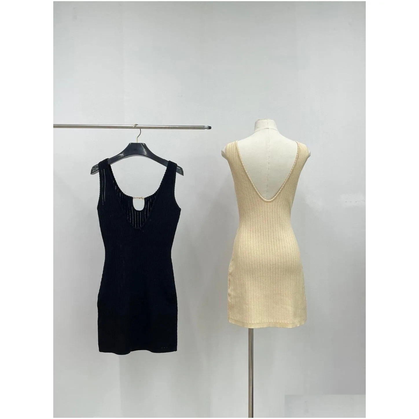 Womens Dress Fashion brand backless sleeveless elastic slim fit knit mini dress