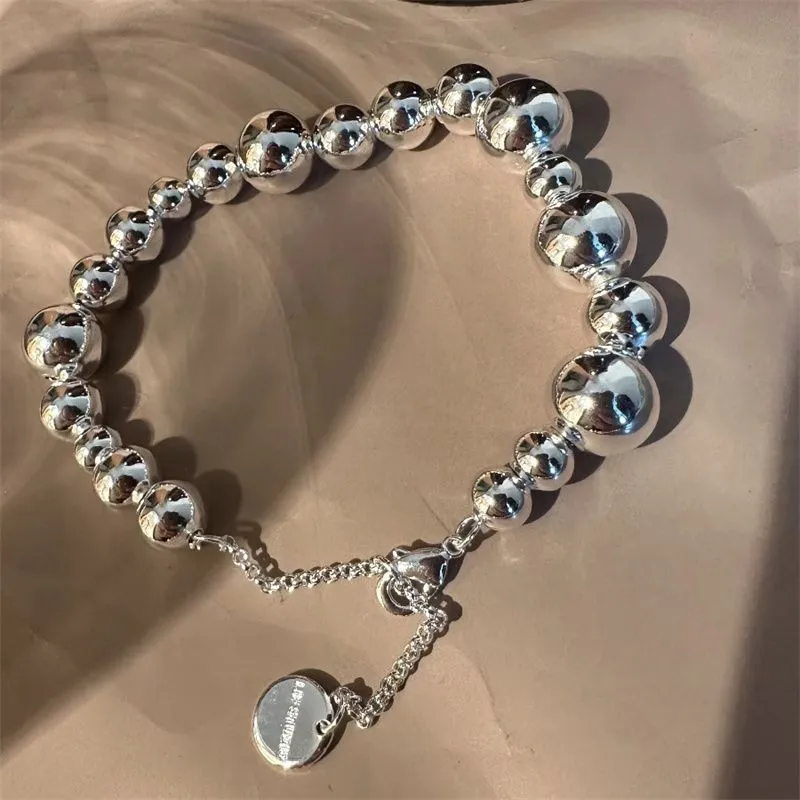 Metal Ball Bracelet Women`s French Light Luxury Niche Group High End Collar Chain Fashion Jewelry Charm