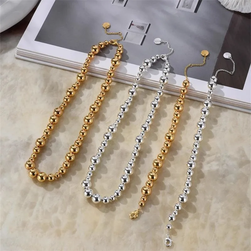 Metal Ball Bracelet Women`s French Light Luxury Niche Group High End Collar Chain Fashion Jewelry Charm