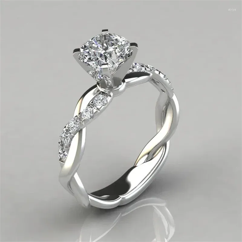 Cluster Rings Wholesale Of S925 Silver Twisted Circular Engagement Ring For Girlfriend`s Birthday Gift