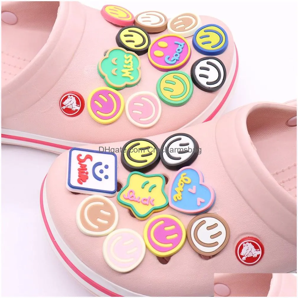 Shoe Parts & Accessories Wholesale 100Pcs Pvc Face Good Heart Love Star Luck Flower Miss Charms Buckle Decorations For Bracelet Button Dhahj