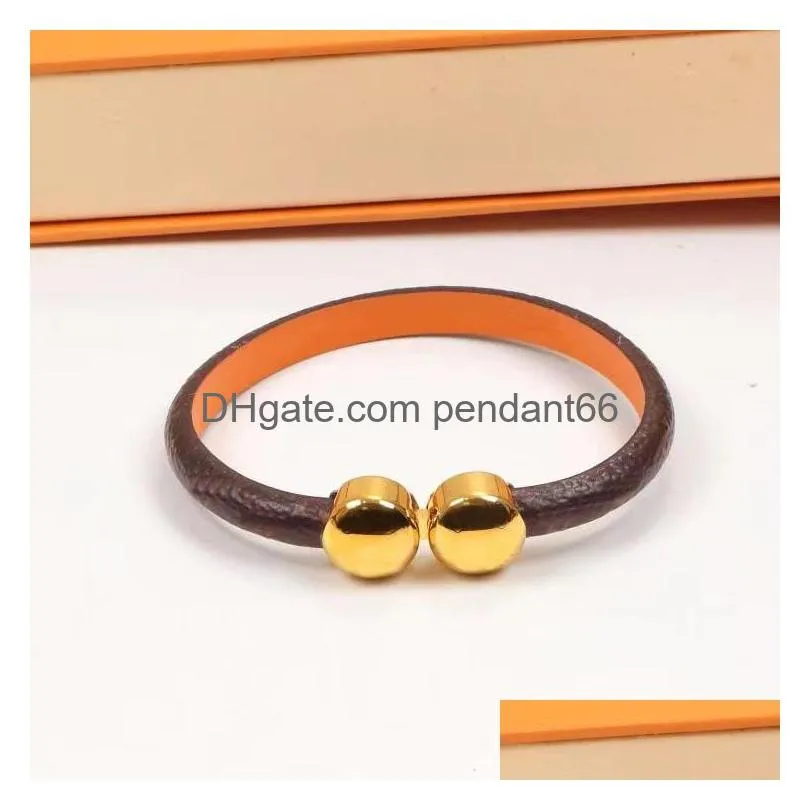 couple fashion v bracelet brand old flower leather designer bracelet for women luxury retro 18k gold cuff bracelet gift