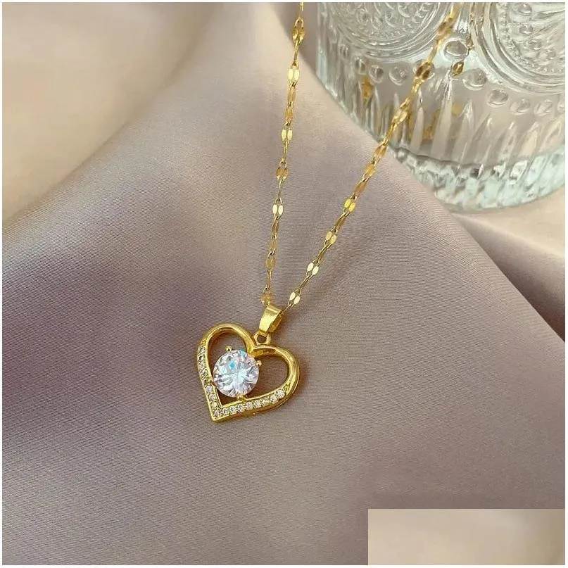 Pendant Necklaces O Stainless Steel Fashion Hollow Out Heart Necklace For Women Lovers Gold Color Clavicle Chain Choker Female Drop Otmy4