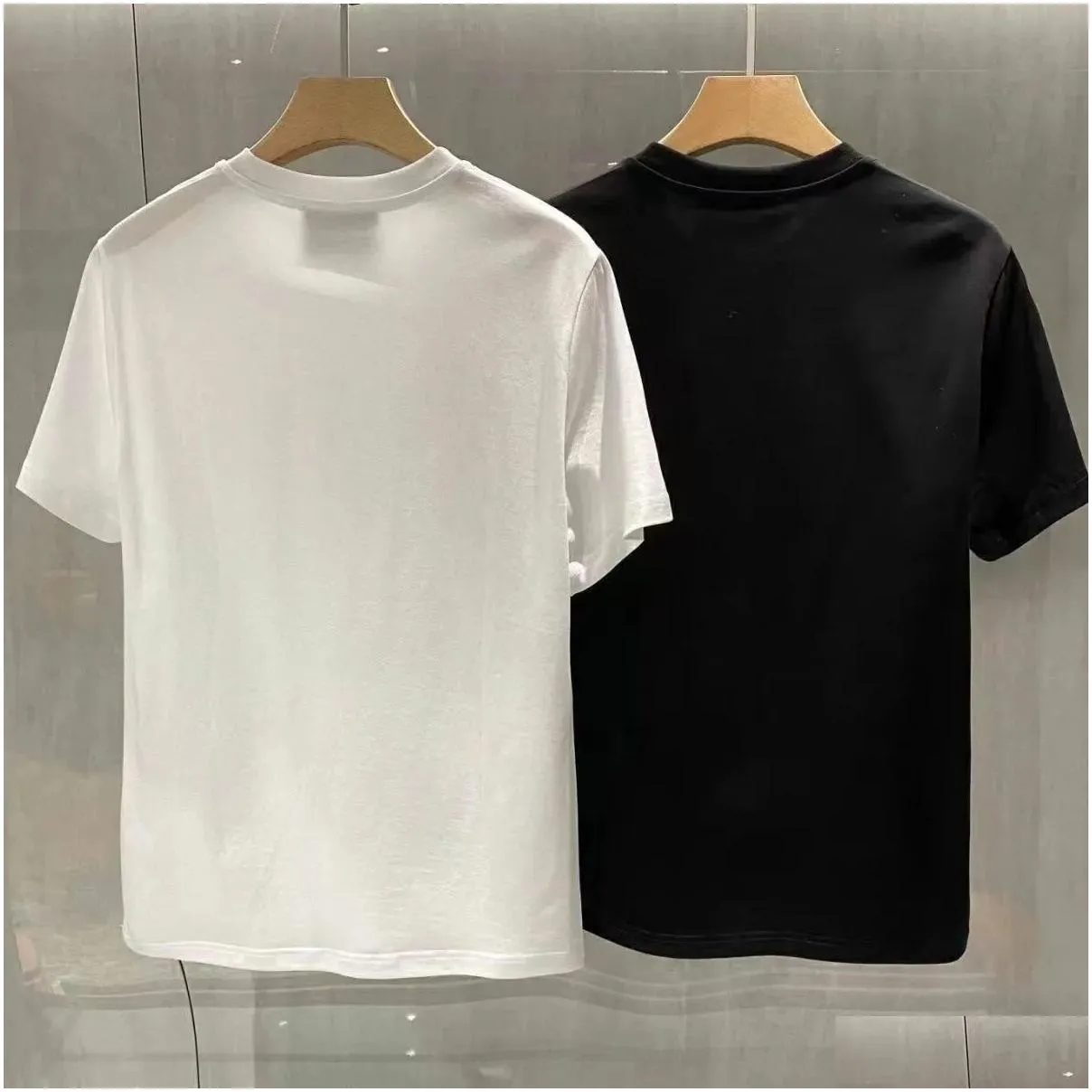 Men`s and women`s T shirt lovers short sleeve Hot drilling technology advanced fabric designer makes sportswear Street clothes