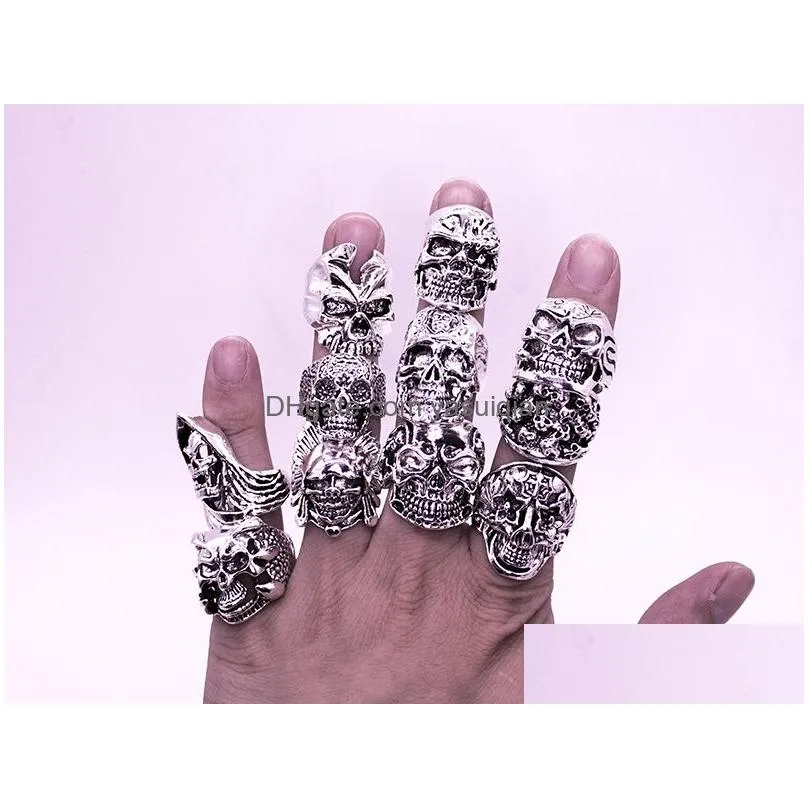 Band Rings Mixed 20Pcs Top-Quality Gothic Punk Assorted Wholesale Lots Skl Style Bikers Mens Vintage Tibetan Drop Delivery Jewelry Ri Otiwf