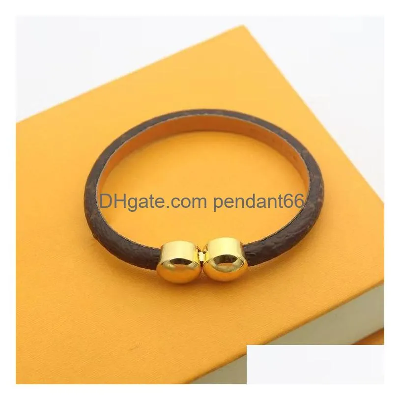 couple fashion v bracelet brand old flower leather designer bracelet for women luxury retro 18k gold cuff bracelet gift