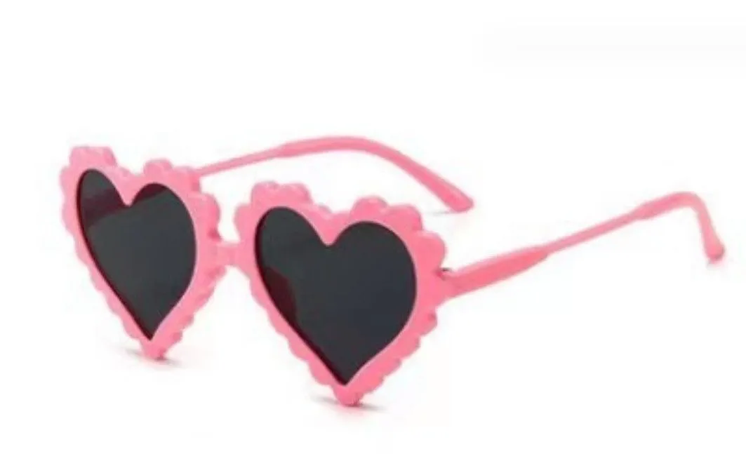 INS Kids love heart sunglasses girls candy color frame polarized sunglass goggles children UV 400 Protective beach glasses Z6517