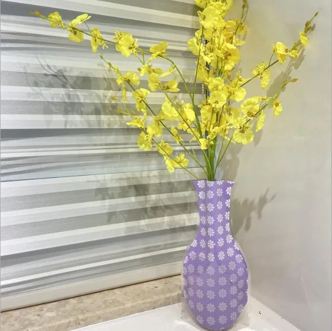 Foldable plastic transparent PVC flower vase without flowers low carbon environmental protection Mixed styles plastic foldable vase