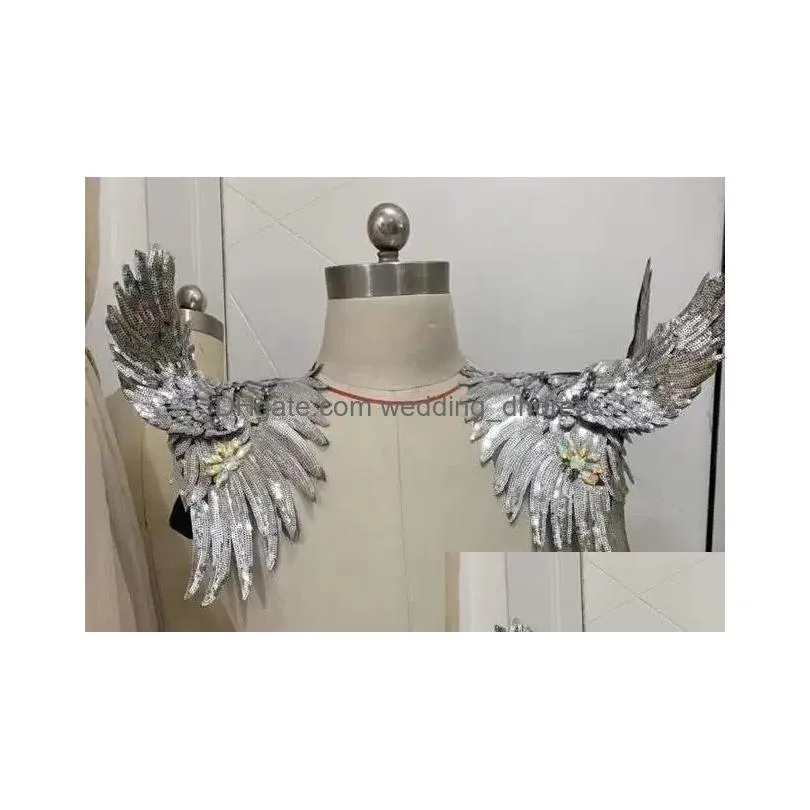 stage wear silver sequins wing epaulet shoulder ornaments crystals shorts outfit sexy bar mens dancer gogo costume accessories