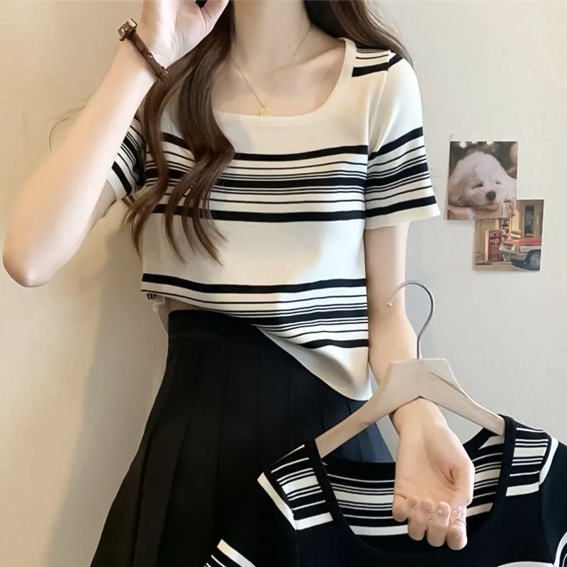Women`s Knits Tee French retro striped short sleeve T-shirt girl`s summer fashion slim-fit square neck sweater tops Cotton breathable comfortable elasticity