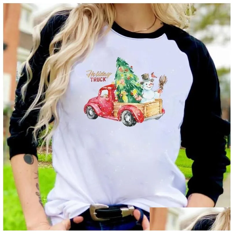 Long sleeved T-shirt, round neck, contrasting color, long sleeved Christmas car print, European and American cross-border top Dhoab