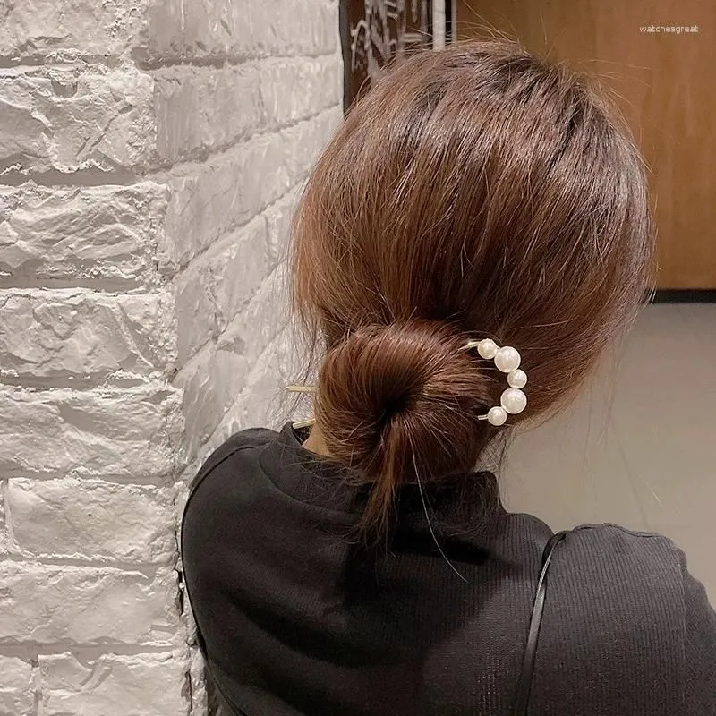 Hair Clips Korean U-shaped Pearl Hairpins Simple Metal Shell Clip Pins Women Girls Sticks Bun Maker Styling Accessories