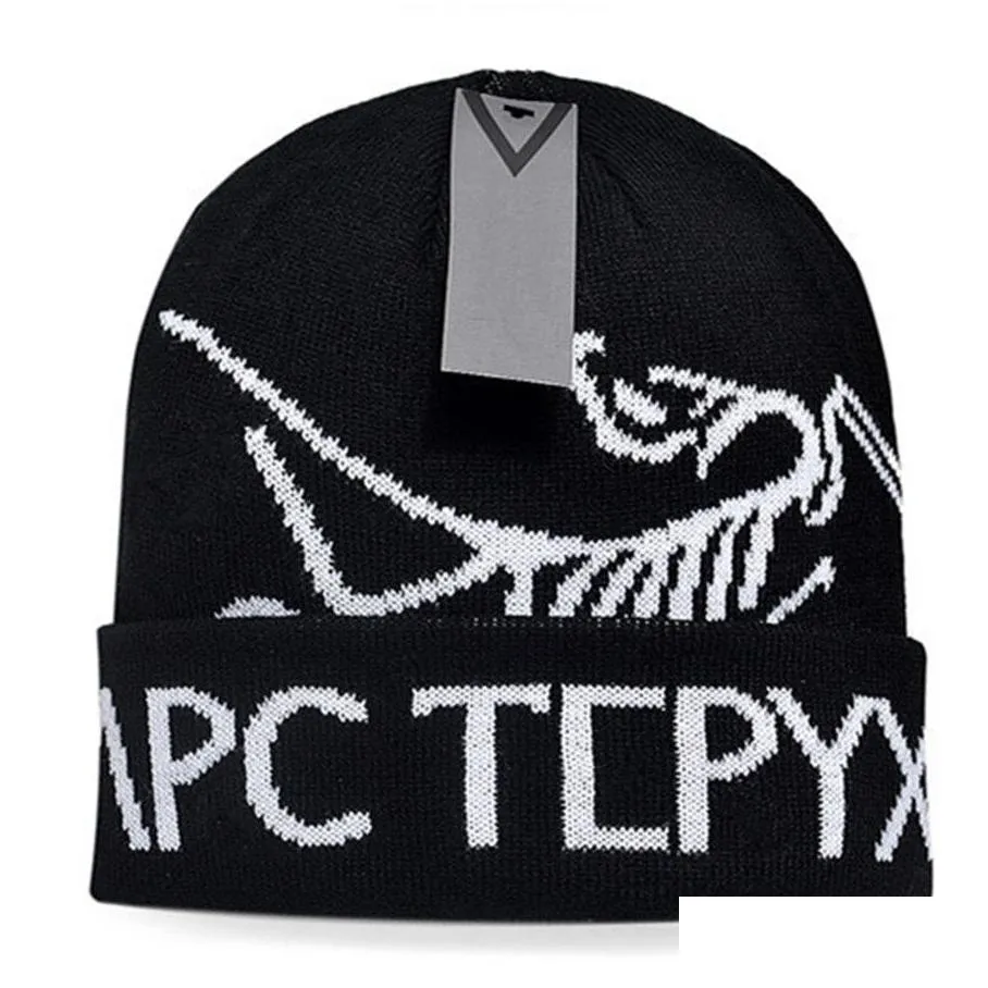 Knit Hat Canada Brand Cap Women`s Classic Alphabet Print Knit Hat Popular Outdoor Luxury Fashion Men`s Beanie T-3