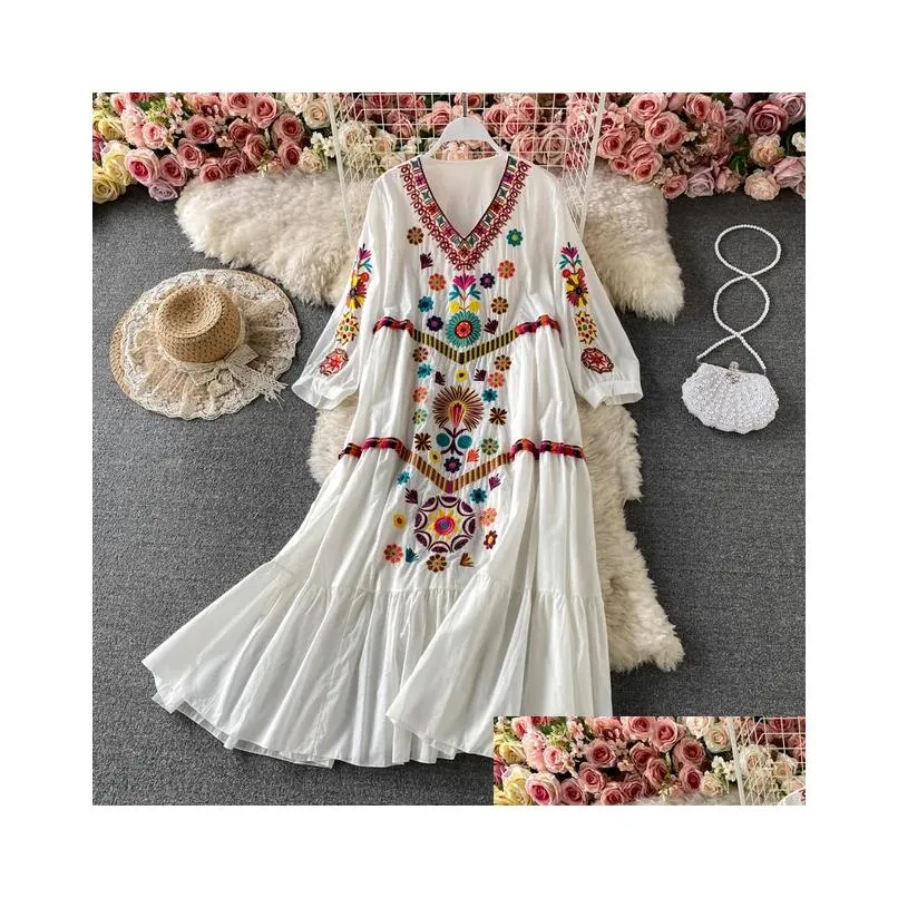 Basic & Casual Dresses Vintage Chic Women Floral Embroidery Beach Bohemian Mini Dress Ladies Short Sleeve V Neck Cotton And Linen Boh Dhvej