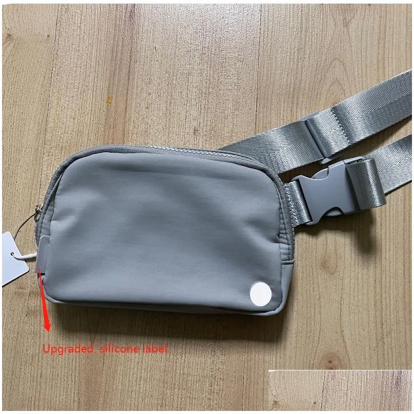 New lu everywhere belt bag official models ladies sports waist bag outdoor messenger chest 1L Capacity283W