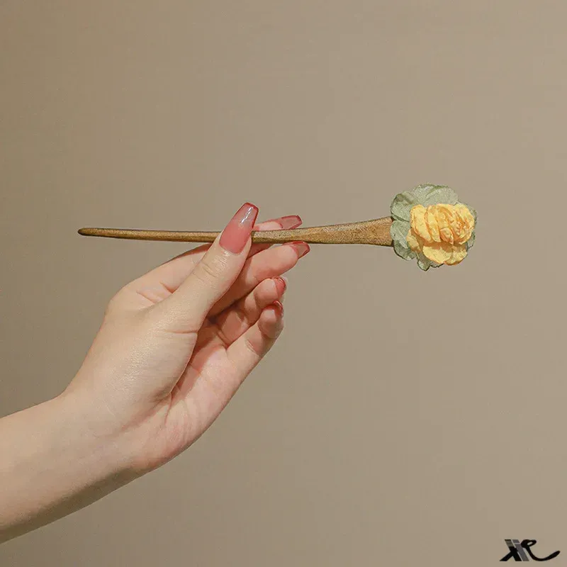 Hair Clips Camellia Wood Hairpin Stick Vintage Chinese Women`s Accessories Jewelry