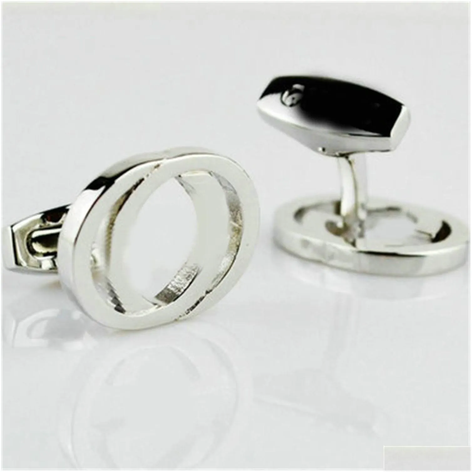 Luxury Designer Cuff link Fashion Jewelry Men Classic Letters Cuff links Shirt Accessories Wedding Gifts Cufflinks