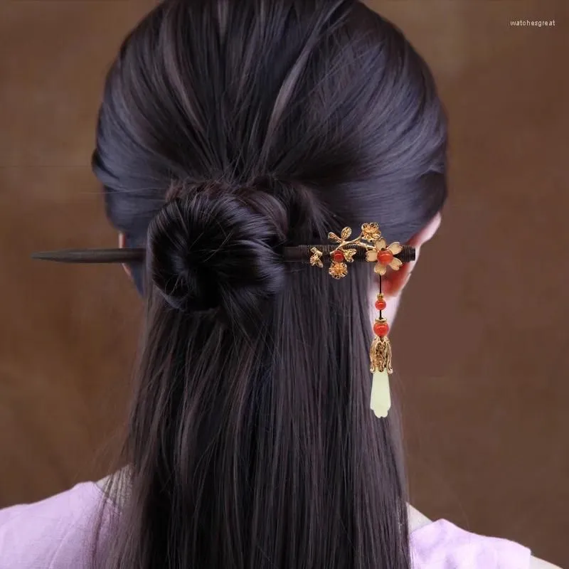 Hair Clips Vintage Wooden Tassels Handmade Stick Ancient Flower Hairpin For Women Hanfu Headwear Gift Styling Accessories