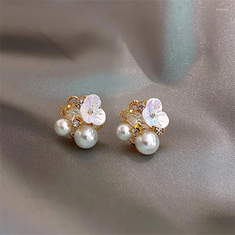 Stud Earrings Exquisite Flower Leaves Pearl For Women Rhinestone Geometric Girls Trend Party Ear Studs Piercing Jewelry