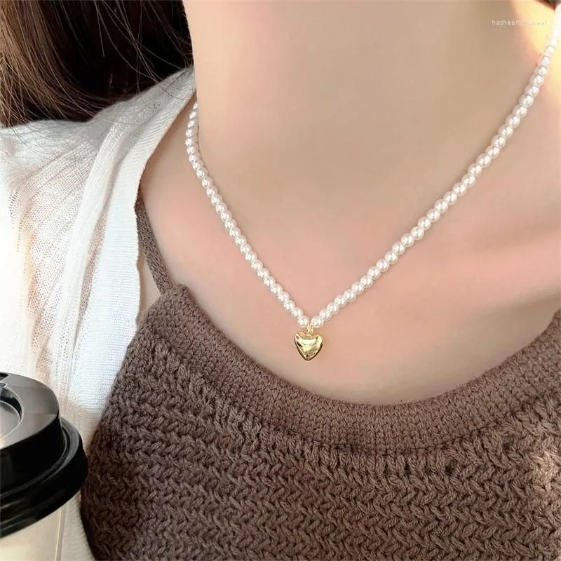 Pendant Necklaces Elegant White Imitation Pearl Bead Necklace For Women Crystal Golden Heart Sweet Wedding Party Jewelry Collier Femme