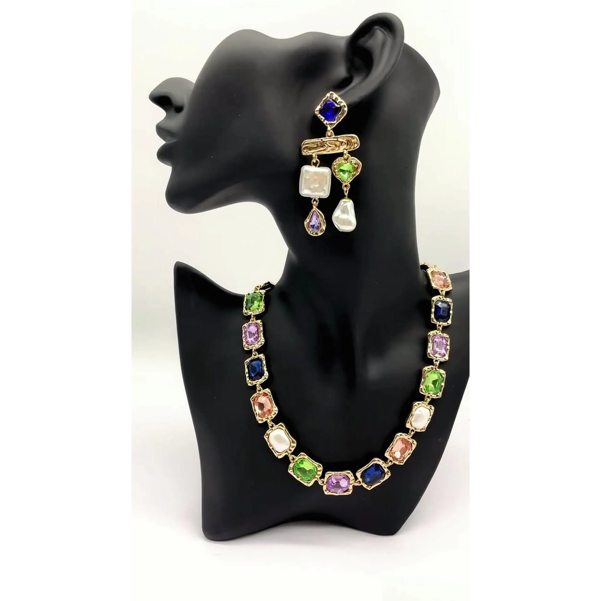 Beaded Necklaces Designer Lin Zhous Alloy Glass Color Diamond Inlaid Necklace For Womens Fashion And Temperament With A Niche High-E Othgg