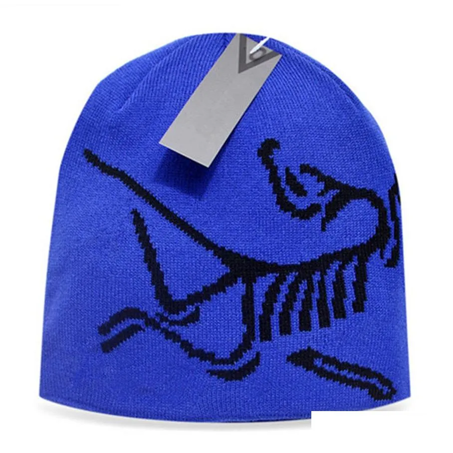 Knit Hat Canada Brand Cap Women`s Classic Alphabet Print Knit Hat Popular Outdoor Luxury Fashion Men`s Beanie T-3