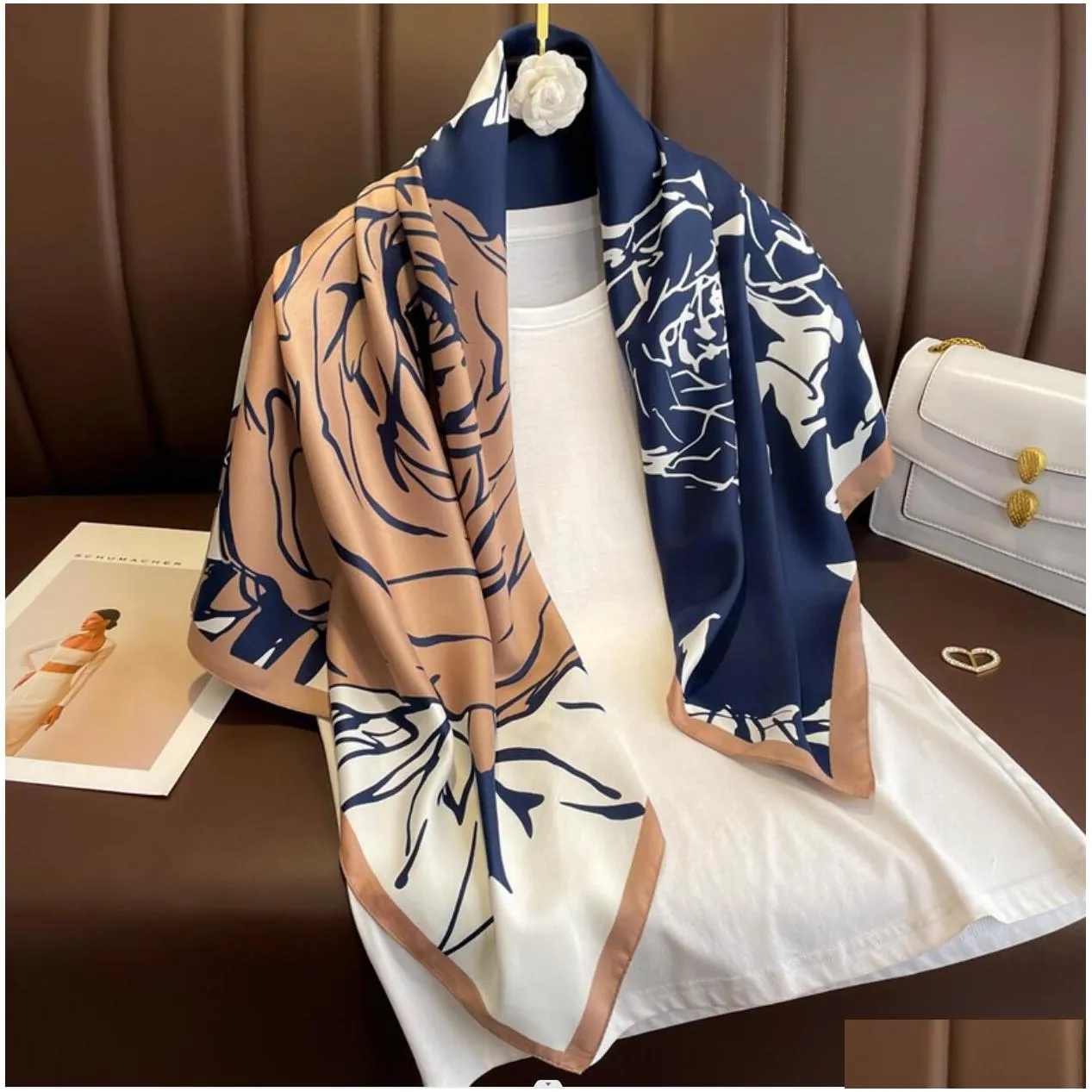 Square 90x90cm Simple Designer Letters Print Rose Floral Silk Scarf Headband for Women Fashion Handle Bag Scarves Paris Shoulder Tote Luggage Ribbon Head