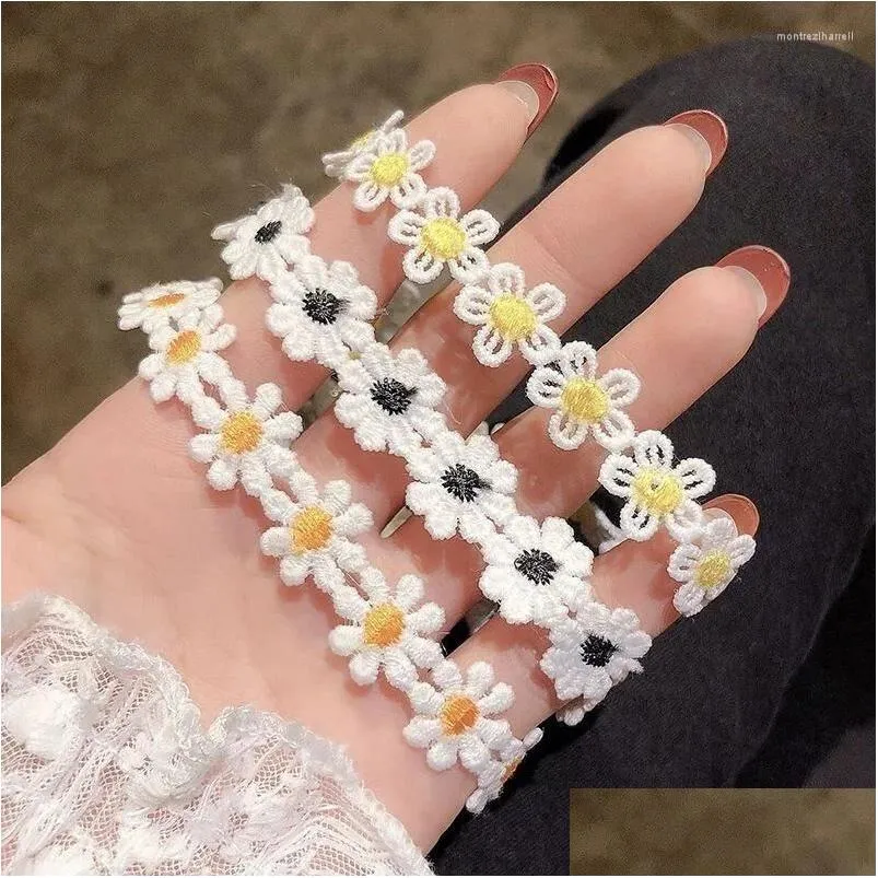 Chains Cute Flower Daisy Necklace Clavicle Chain For Women Girls Korean Style Short Choker Necklaces Statement Wedding Bridal Jewelry