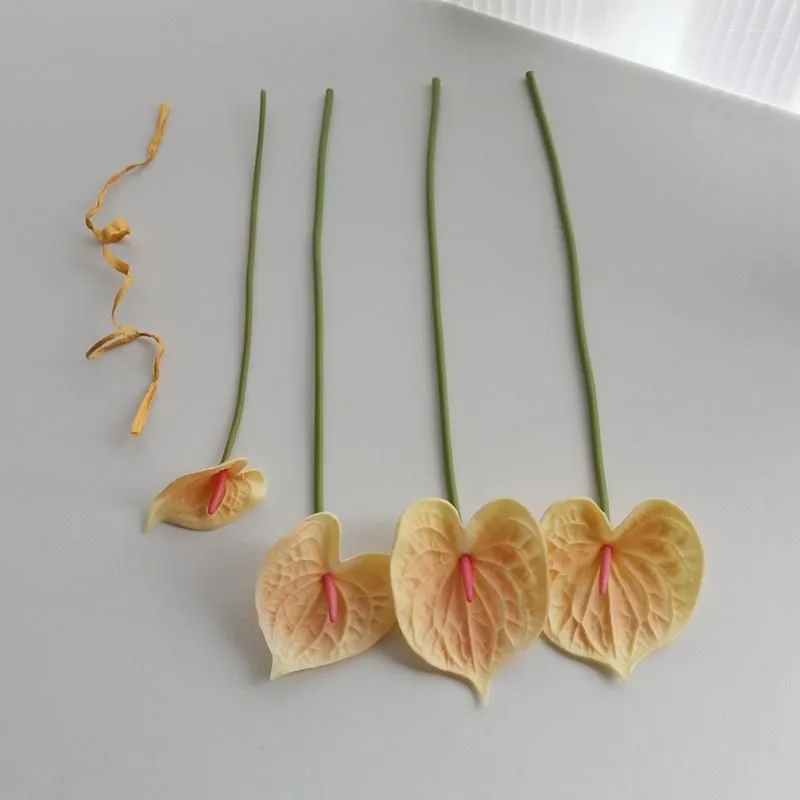 Decorative Flowers 4 Head PU Anthurium Bunch Flower Artificial Palm Bouquet Wedding Arrangement Road Leads Ball Home Decor Floral