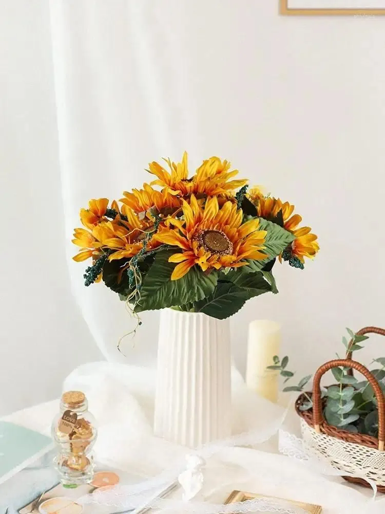 Decorative Flowers Artificial Sunflower Bouquet 13 Heads Silk Sunflowers Floral Arrangement For Wedding Party Office Home Decor