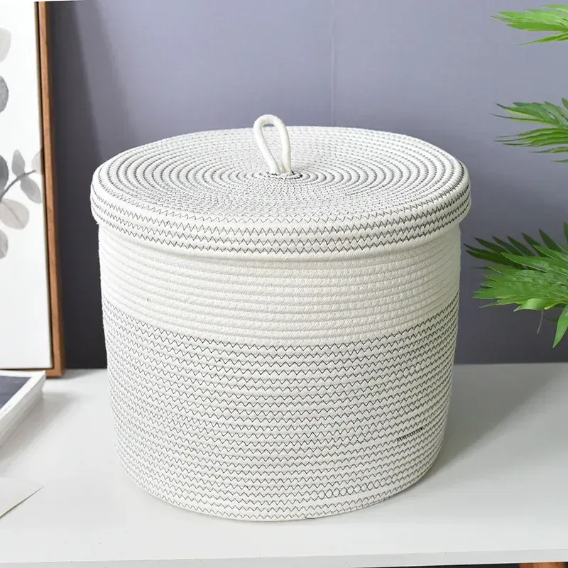 Baskets New Fashion Clothes Storage Basket Woven Basket Foldable Storage Basket with Cover Boutique Simple Wind Bedroom Living