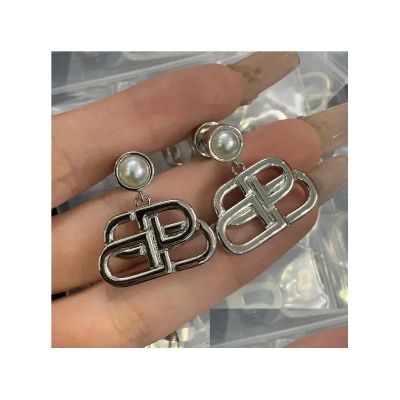 Stud Double B letters Pearl Earring studs Brand Pendant shiny non-fading Chandelier Earrings Women Men Ear studs Designer Jewelry BBE2 --02