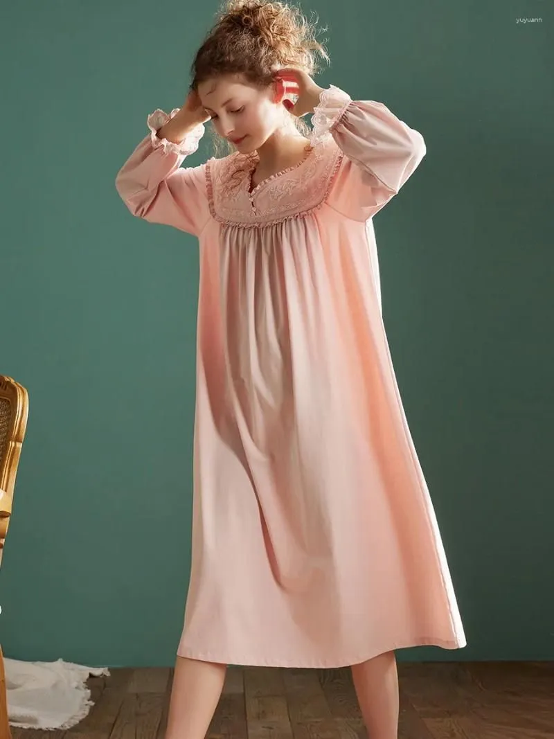Women`s Sleepwear Hanxiuju Royal Vintage Embroidered Long Nightgowns For Women Spring Autumn Sleeve Elegant Delicate Nightshirts