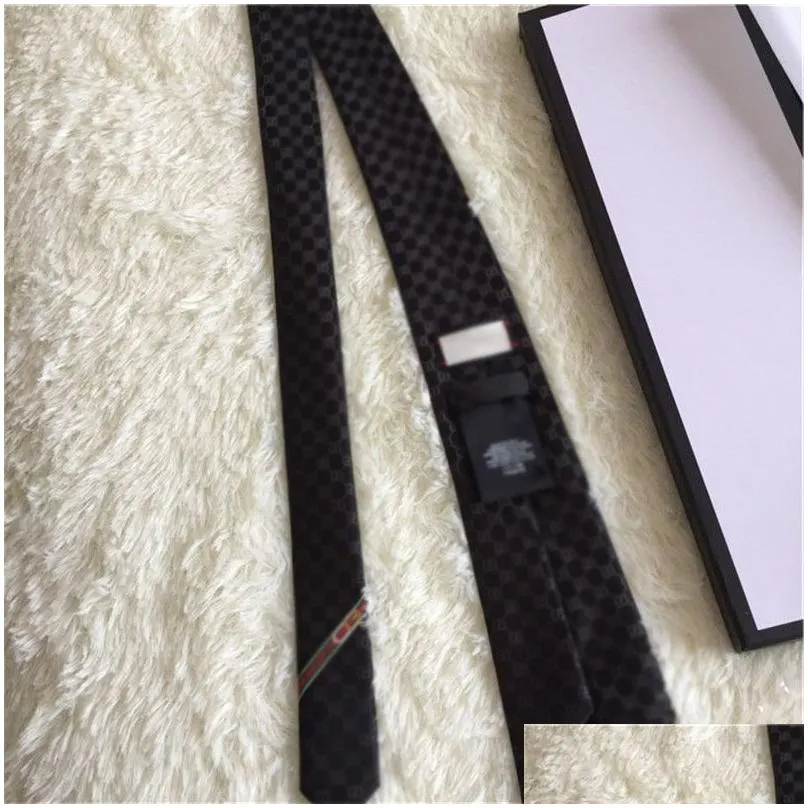 Luxury men`s 100% silk tie jacquard yarn-dyed tie standard brand gift box packaging194j