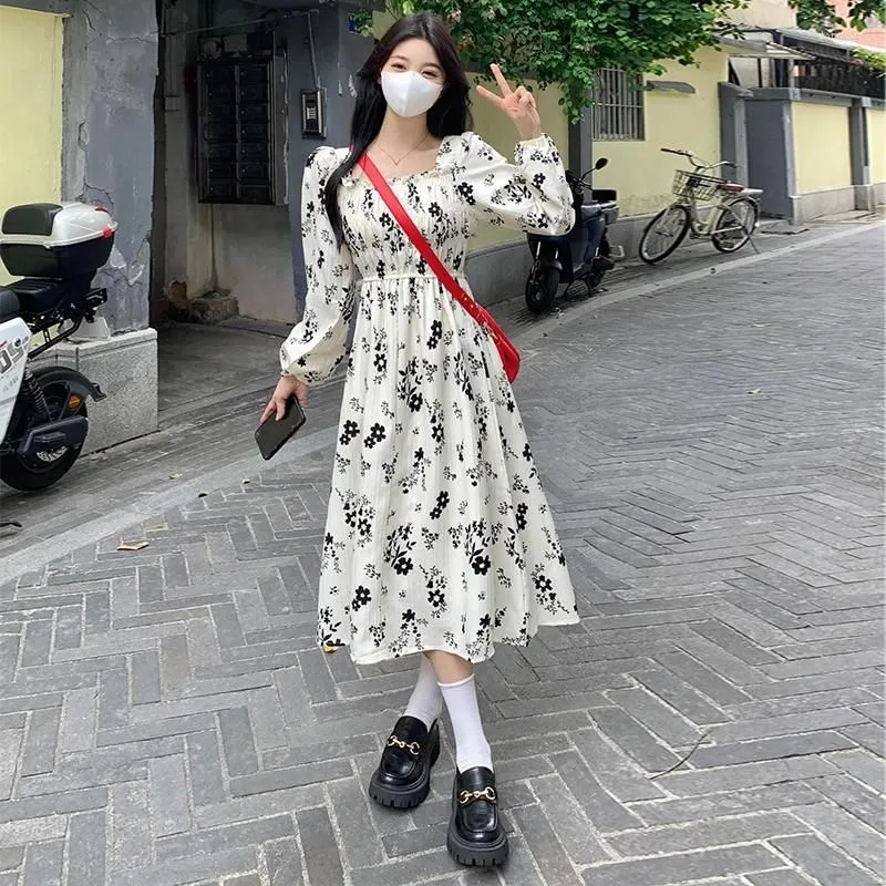 Casual Dresses Big Size 2024 Autumn Temperament Little Black Flower Play Long Sleeve Floral Skirt Gentle Loose Elegant Dress