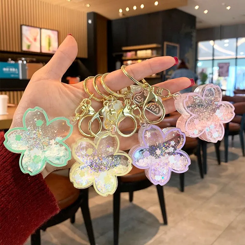 Acrylic Flower Keychains Sakura Car Key Chain Ring Accessories Women Fashion Schoolbag Pendants Bag Charms Cute Gold Metal Keyrings Jewelry for Girls