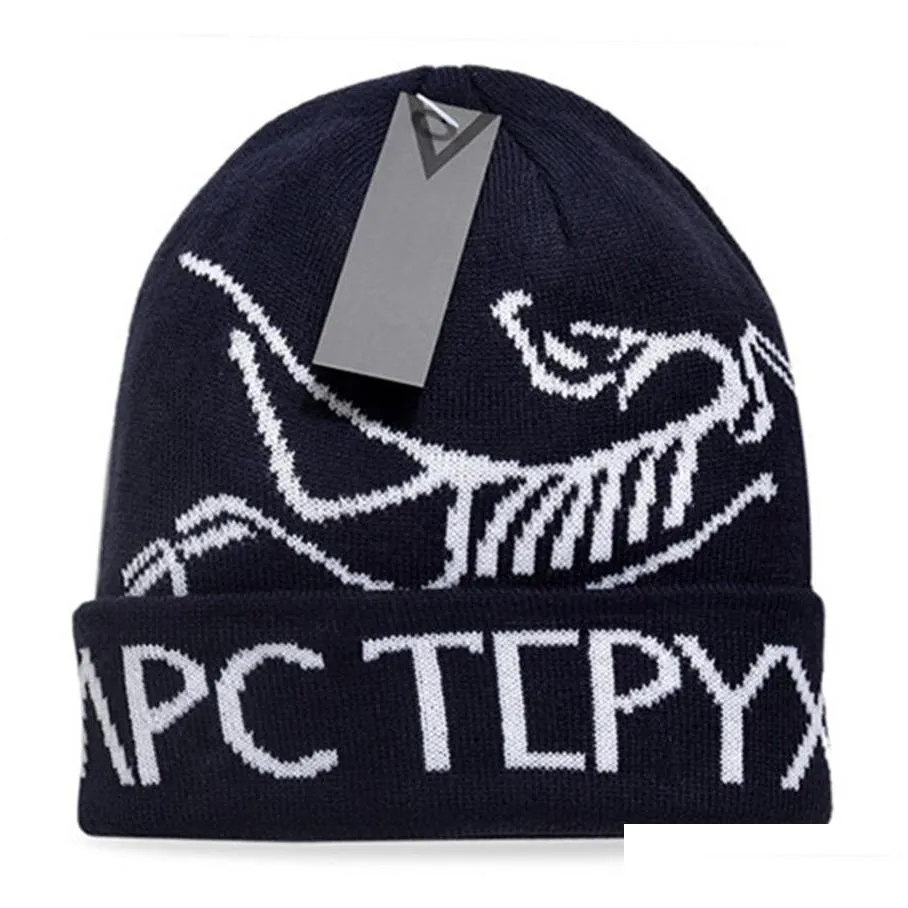 Knit Hat Canada Brand Cap Women`s Classic Alphabet Print Knit Hat Popular Outdoor Luxury Fashion Men`s Beanie T-3