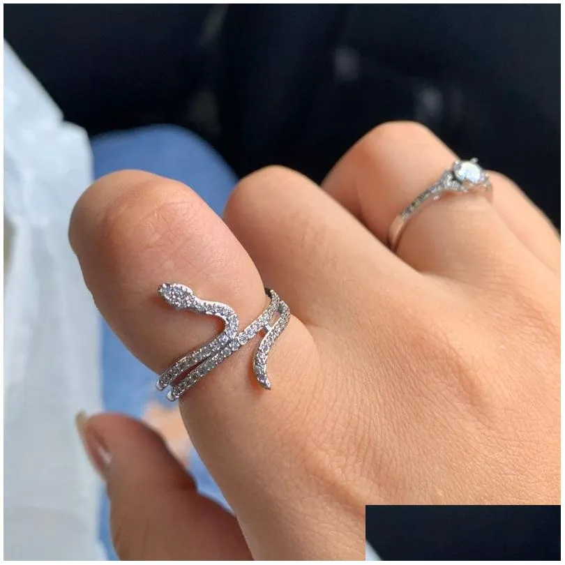 With Side Stones Ins Trends Animal Snake Ring Sier Color Bling Cz Stone Exquisite Stackable Snakes Shape Rings 2022 Trendy Drop Deliv Dhx7O