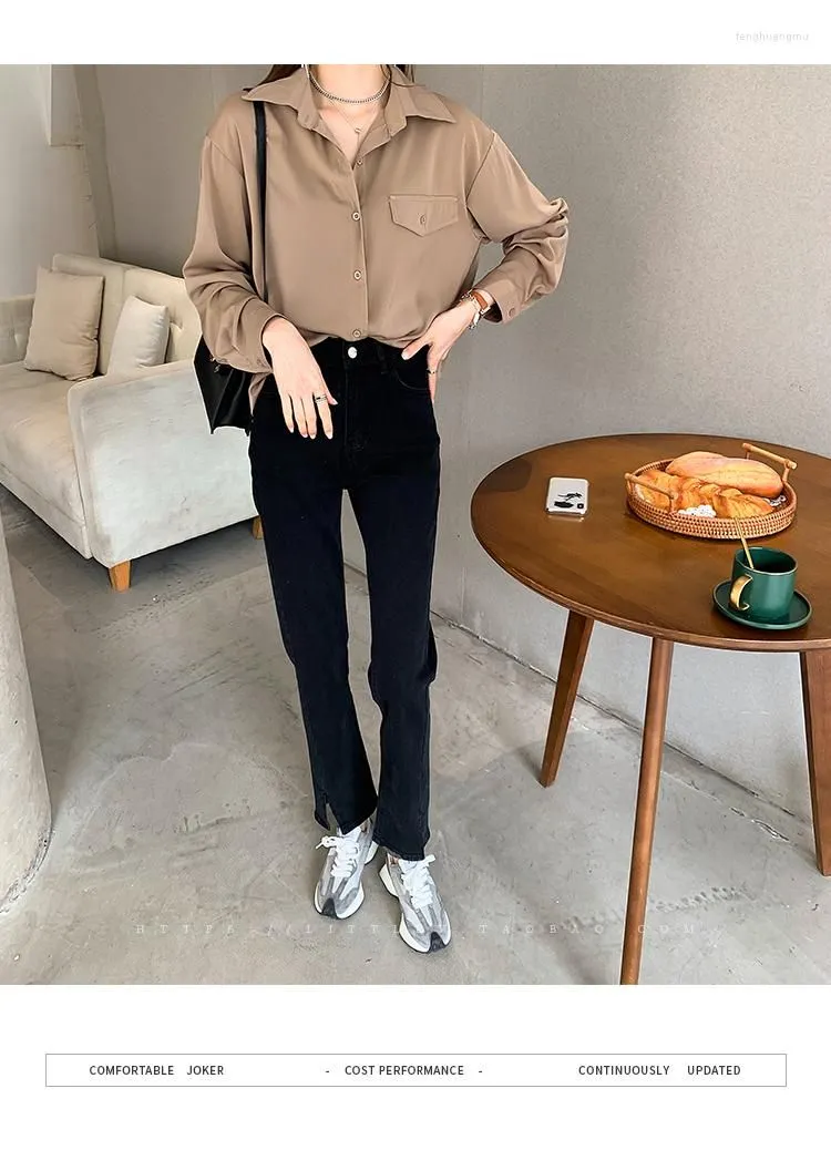 Women`s Blouses White Shirt Women`s Early Spring 2023 Design Sense Niche Tops Loose Stacking Workplace Temperament Bottoming