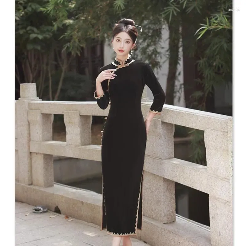 Ethnic Clothing Elegant Vintage Velvet Long Cheongsam Autumn And Winter Temperament Slim Fit Vestidos Traditional Chinese Dress Plus